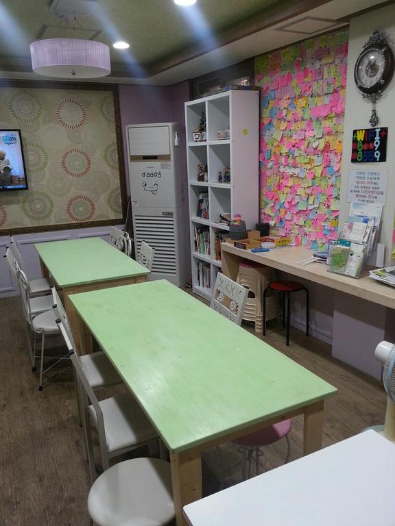 Gyeongju Friend Guesthouse Zewnętrze zdjęcie