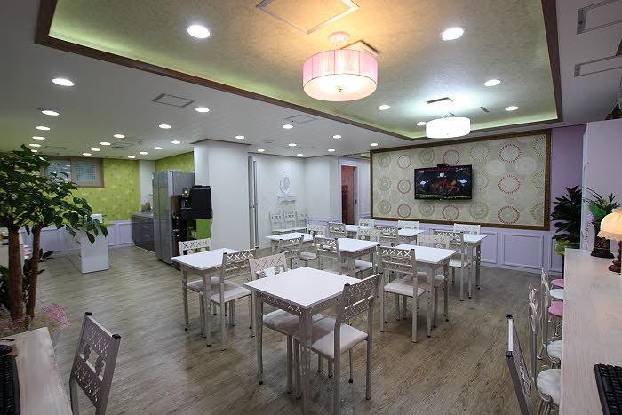 Gyeongju Friend Guesthouse Zewnętrze zdjęcie