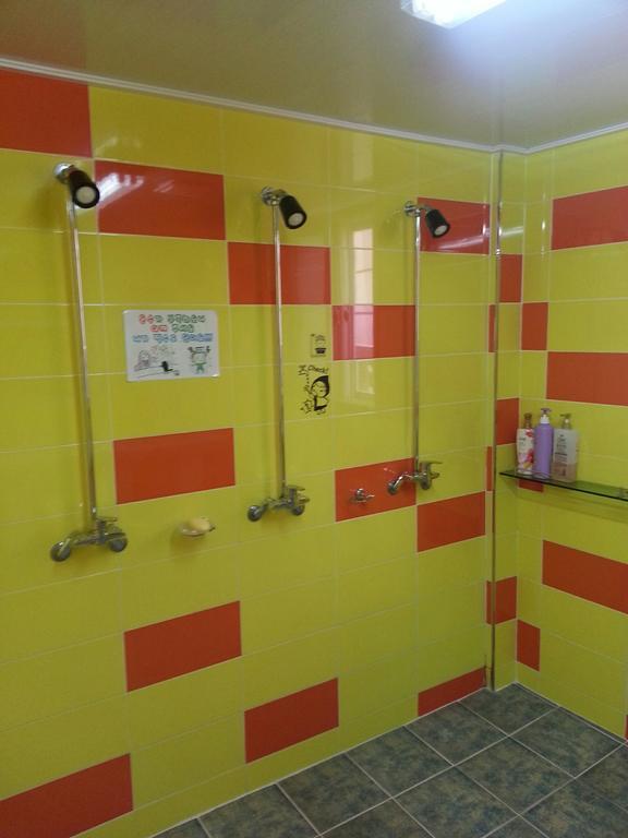 Gyeongju Friend Guesthouse Zewnętrze zdjęcie
