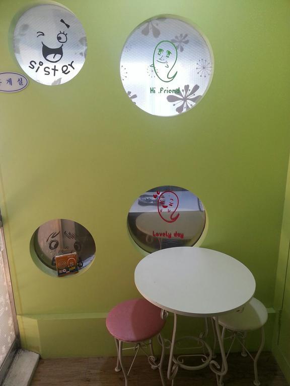 Gyeongju Friend Guesthouse Zewnętrze zdjęcie